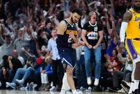 JIUYOU-包含穆雷重要时刻出色发挥，皇家马德里带队取胜！比赛高潮迭起的词条